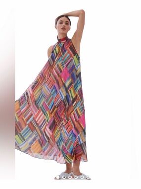 A82 NWT Ranna Gill Geometric Halter Maxi Dress